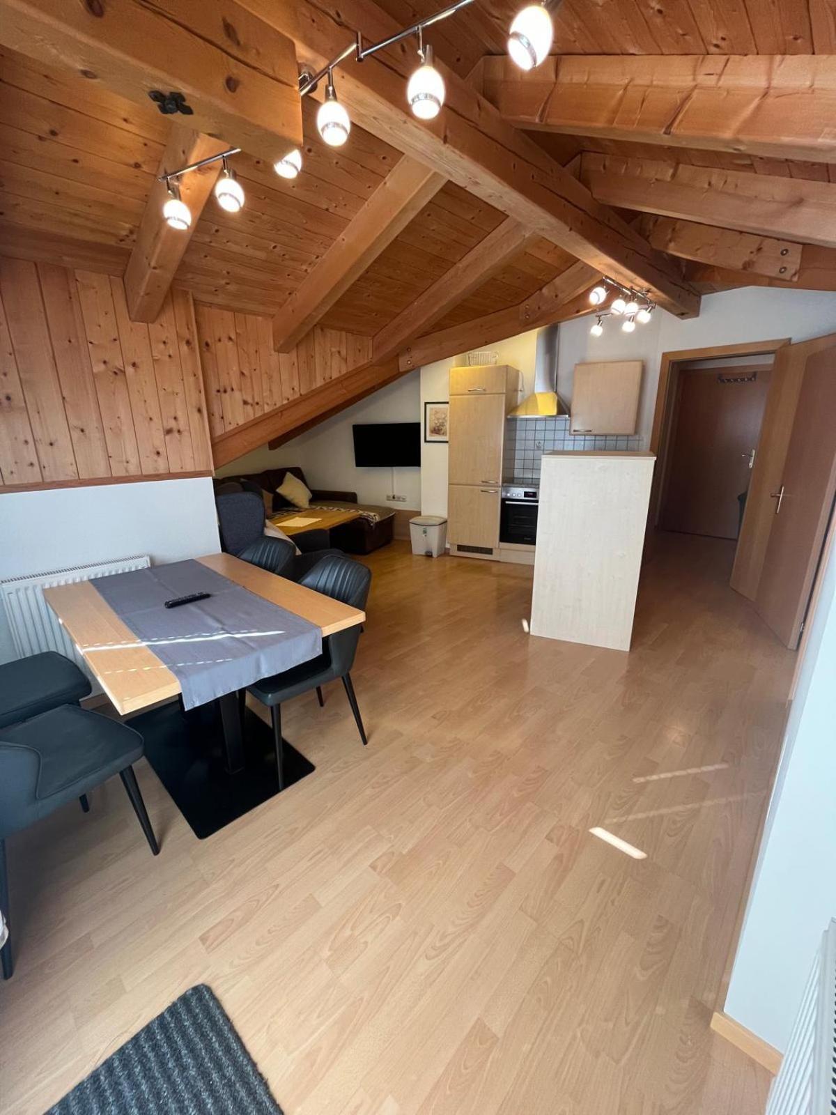 Nebenhaus - Haus Heigl Apartment Sankt Johann im Pongau Luaran gambar